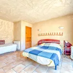 La Grange Holiday home Guizengeard