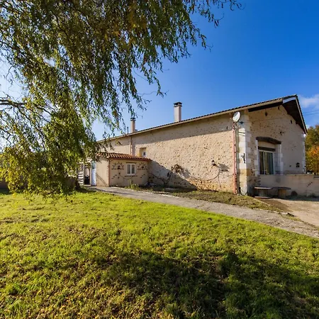 בית נופש La Grange *