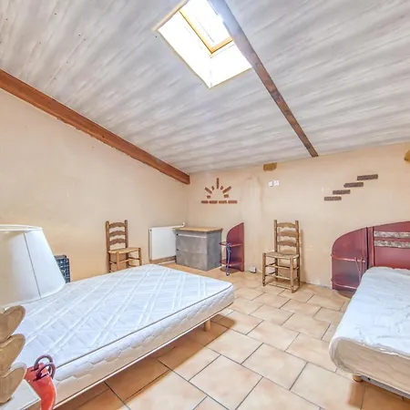 בית נופש La Grange *